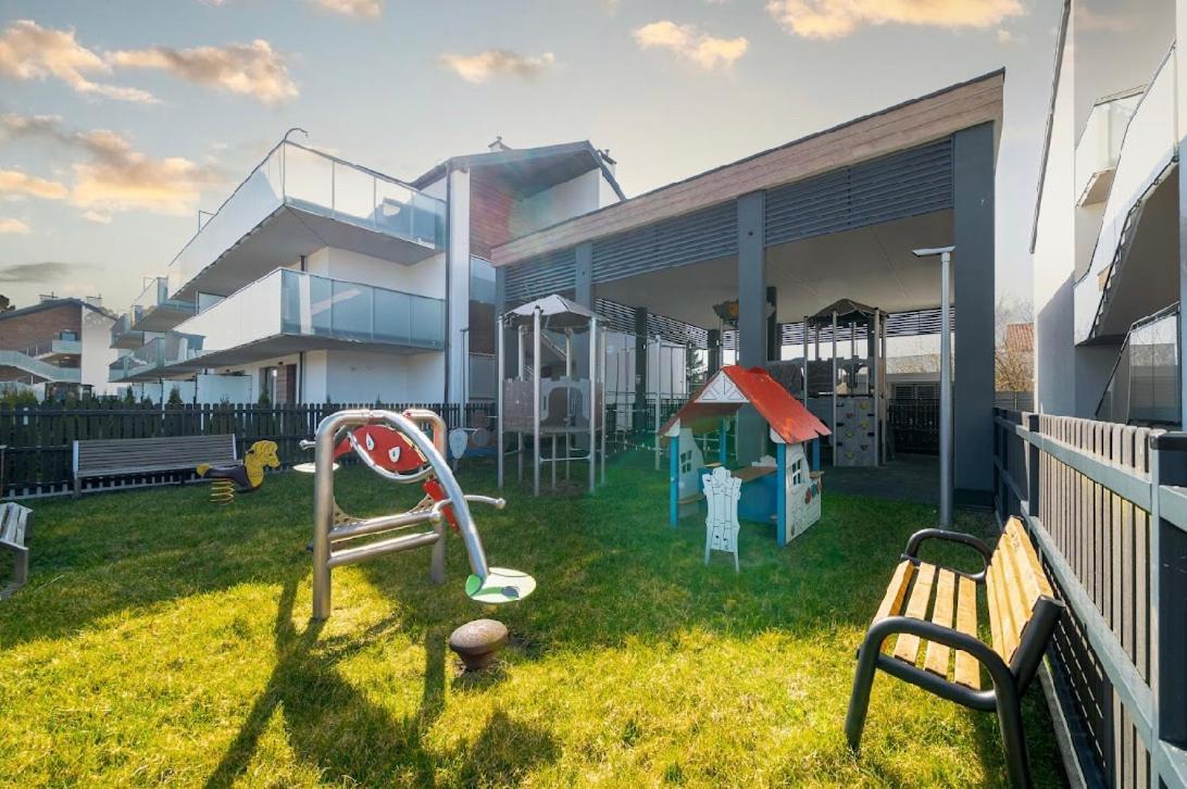 Apartament Przy Wydmie Grzybowo  Exteriör bild
